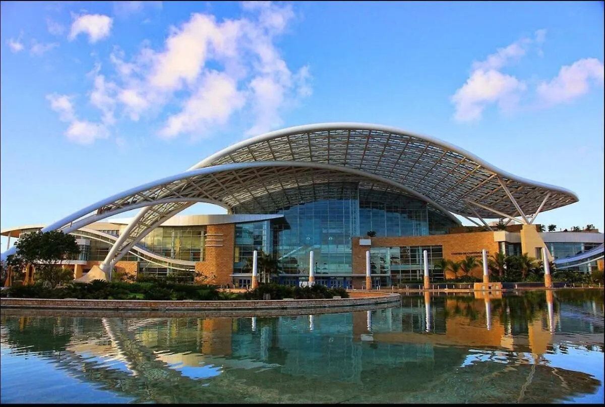 Front To Convention Center And Tmobil District, Close To The Beach San Juan Apartment